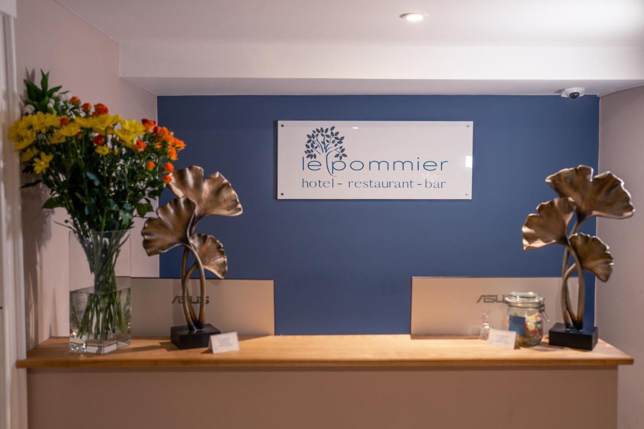 Le Pommier Hotell Castel Eksteriør bilde